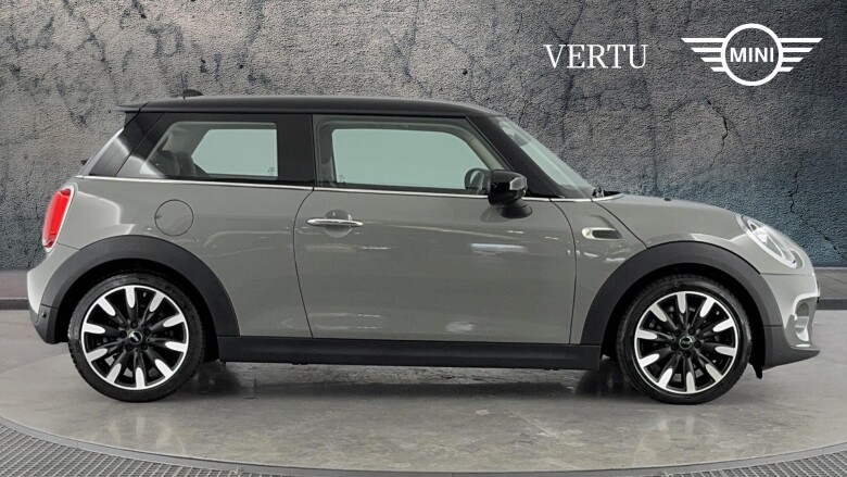 MINI Hatchback 1.5 Cooper Exclusive II 3dr Petrol Hatchback